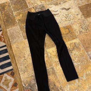 Jones New York black stretch pants